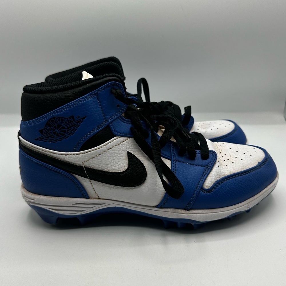 Nike Air Jordan Royal Blue and White High Tops men’s size 7.5 baseball cleats